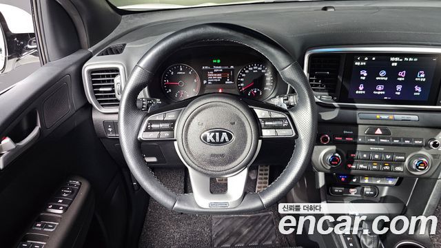 Kia Sportage The Bold Diesel 1.6 2WD Prestige 2022 — фото 12
