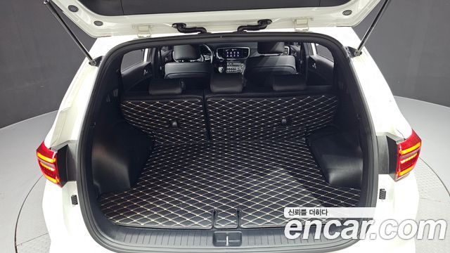 Kia Sportage The Bold Diesel 1.6 2WD Prestige 2022 — фото 20