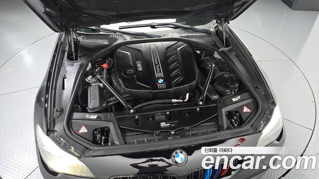 BMW 5 Series (F10) 520d M Sport 2013 — фото 6
