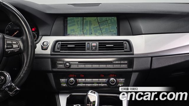 BMW 5 Series (F10) 520d M Sport 2013 — фото 14