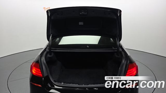 BMW 5 Series (F10) 520d M Sport 2013 — фото 20