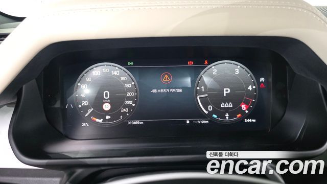 Land Rover Defender (L663) 110 D250 SE 2024 — фото 8