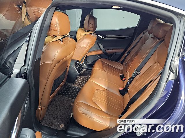 Maserati Ghibli 3.0 Diesel 3rd 2018 — фото 16