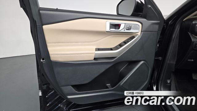 Ford Explorer (VI) 2.3 LimIted 4WD 2023 — фото 24