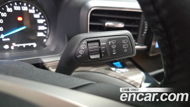 Ford Explorer (VI) 2.3 LimIted 4WD 2023 — фото 29