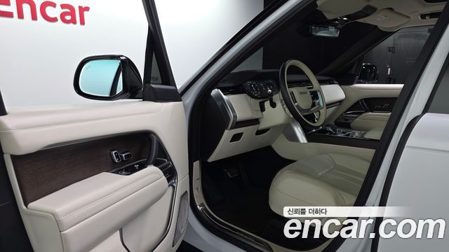 Land Rover Range Rover (V) D350 Autobiography 2023 — фото 10
