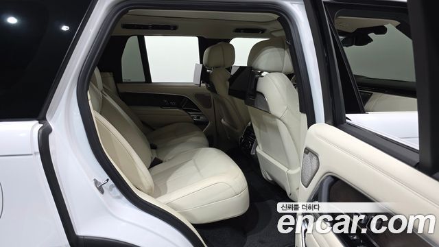Land Rover Range Rover (V) D350 Autobiography 2023 — фото 16