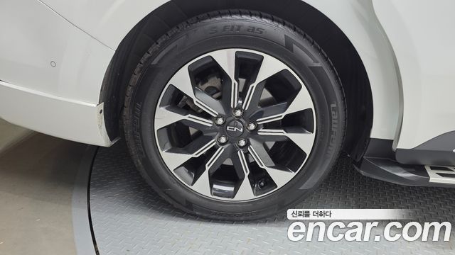 Kia Carnival (IV) Gasoline 7-seater Limousine(Special vehicle) 2022 — фото 5