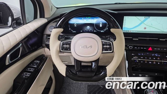 Kia Carnival (IV) Gasoline 7-seater Limousine(Special vehicle) 2022 — фото 13