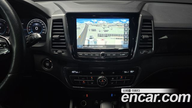 KG Mobility (SsangYong) Rexton Sports Khan Diesel 2.2 4WD Prestige 2022 — фото 13