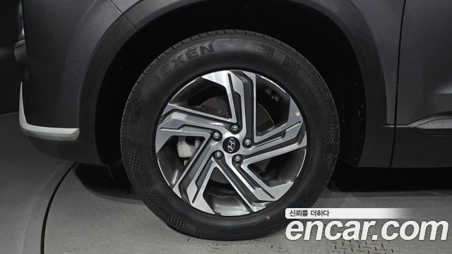 Hyundai Santa Fe Diesel 2.2 2WD Premium Choice 2021 — фото 5