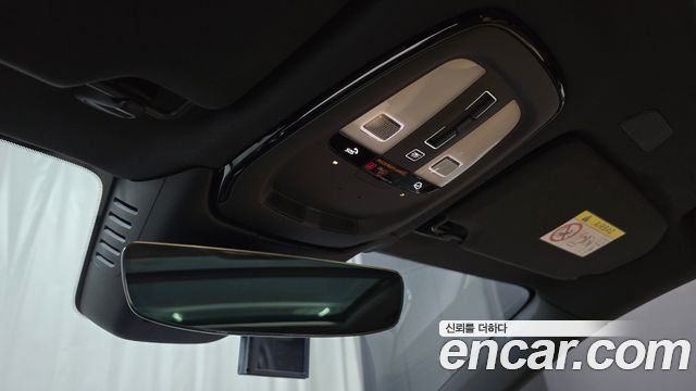 Volvo V90 Cross Country B5 Ultimate AWD 2024 — фото 30