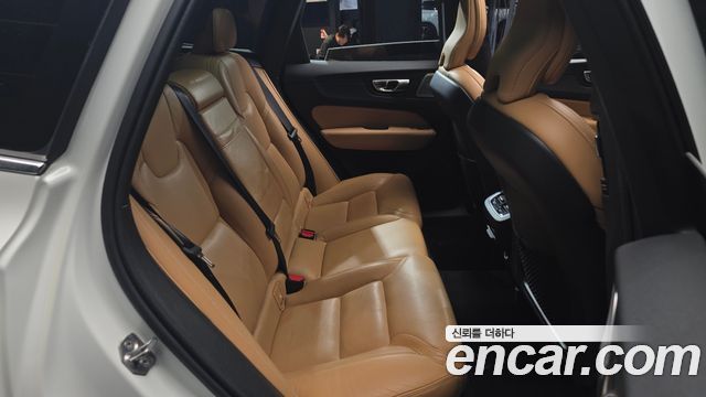 Volvo XC60 (II) T6 Inscription 2019 — фото 11