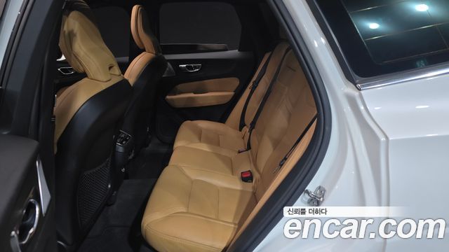 Volvo XC60 (II) T6 Inscription 2019 — фото 12