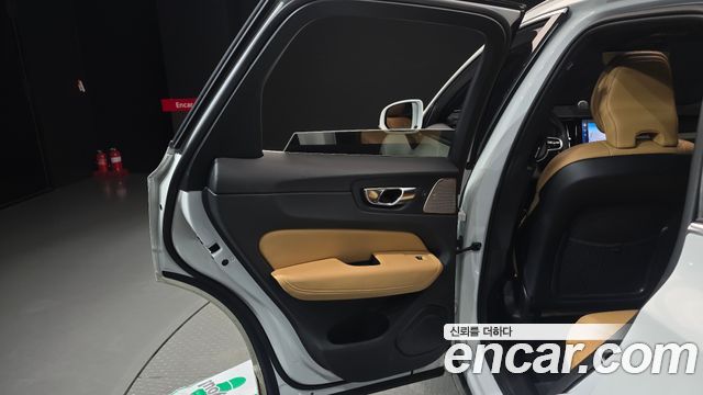 Volvo XC60 (II) T6 Inscription 2019 — фото 25