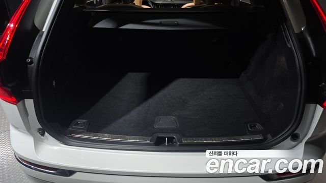 Volvo XC60 (II) T6 Inscription 2019 — фото 27