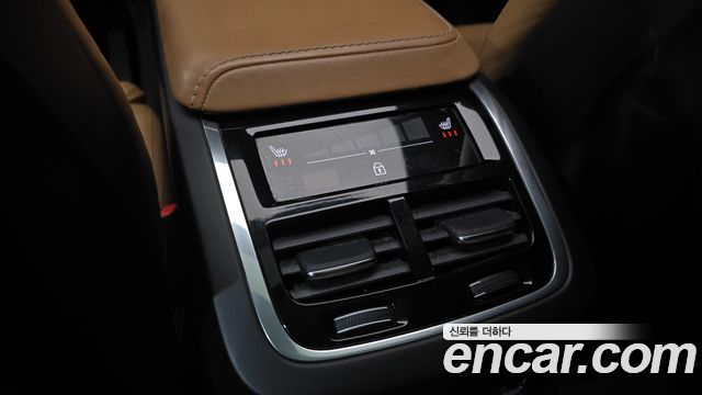 Volvo XC60 (II) T6 Inscription 2019 — фото 29
