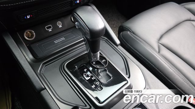 KG Mobility (SsangYong) Rexton Sports Khan Diesel 2.2 4WD Prestige 2021 — фото 9