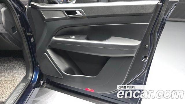 KG Mobility (SsangYong) Rexton Sports Khan Diesel 2.2 4WD Prestige 2021 — фото 30