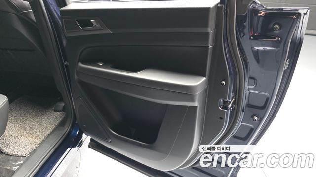 KG Mobility (SsangYong) Rexton Sports Khan Diesel 2.2 4WD Prestige 2021 — фото 31