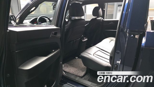 KG Mobility (SsangYong) Rexton Sports Khan Diesel 2.2 4WD Prestige 2021 — фото 32