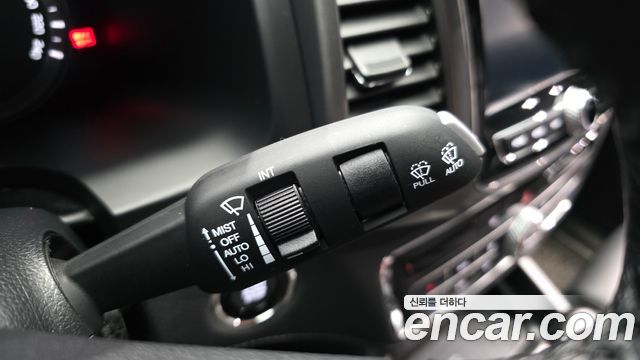 KG Mobility (SsangYong) Rexton Sports Khan Diesel 2.2 4WD Prestige 2021 — фото 34
