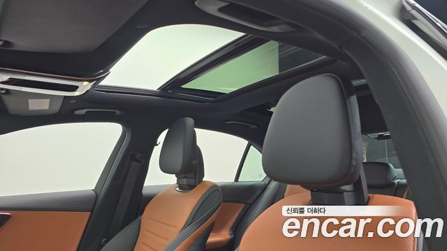 Mercedes-Benz C-Class (W206) C200 AMG Line 2025 — фото 16