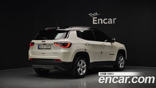 Jeep Compass (II) 2.4 limited 2WD 2021 — фото 2