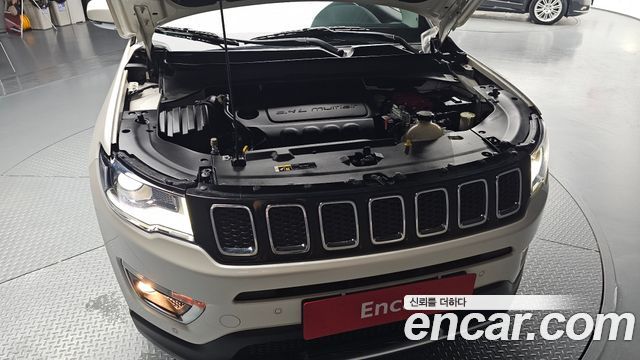 Jeep Compass (II) 2.4 limited 2WD 2021 — фото 6