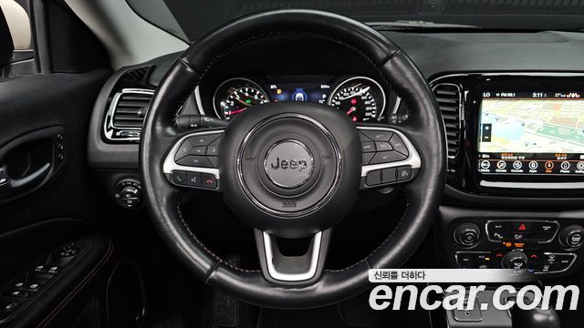 Jeep Compass (II) 2.4 limited 2WD 2021 — фото 13