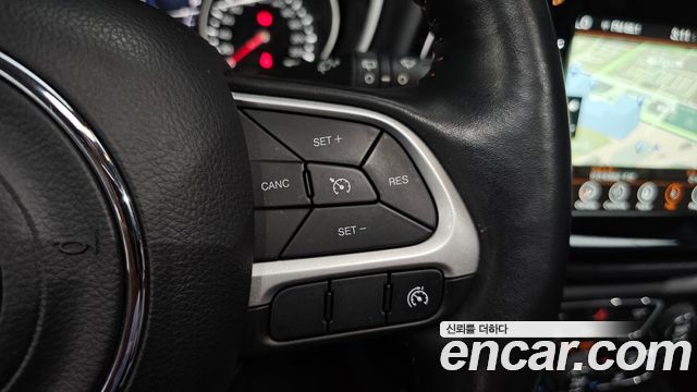 Jeep Compass (II) 2.4 limited 2WD 2021 — фото 27