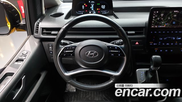 Hyundai Staria 4WD Tourer 11-Seater Modern 2022 — фото 13