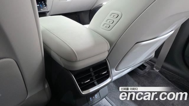 Hyundai Grandeur Hybrid (GN7) Honors 2026 — фото 27