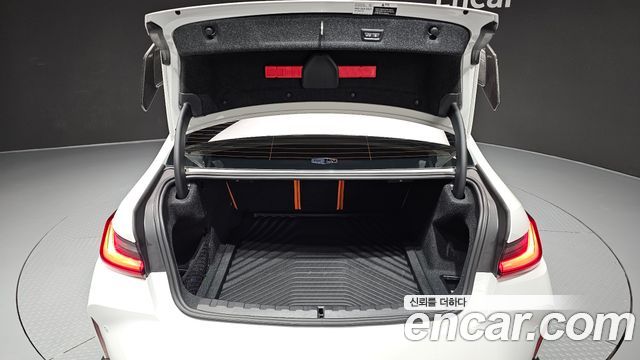 BMW M3 (G80) M3 Sedan Competition M xDrive 2025 — фото 31