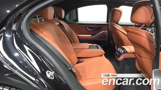Mercedes-Benz S-Class (W223) S350 d 2022 — фото 12