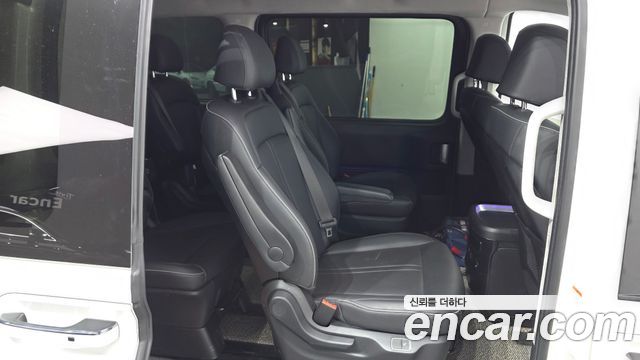 Hyundai Staria L3.5 Lounge 9-Seater Mobility 2022 — фото 11