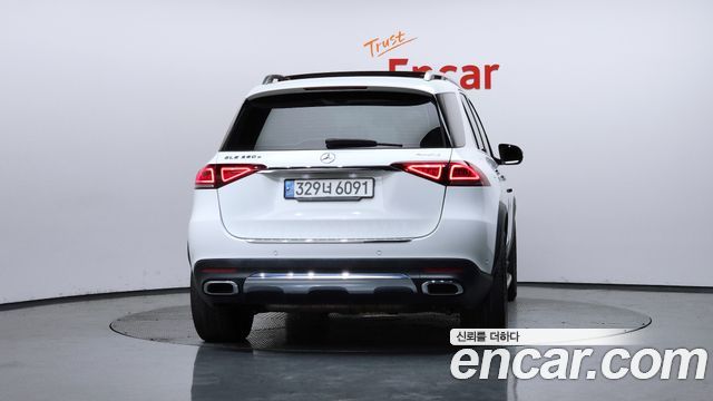 Mercedes-Benz GLE-Class (W167) GLE350e 4MATIC 2021 — фото 4