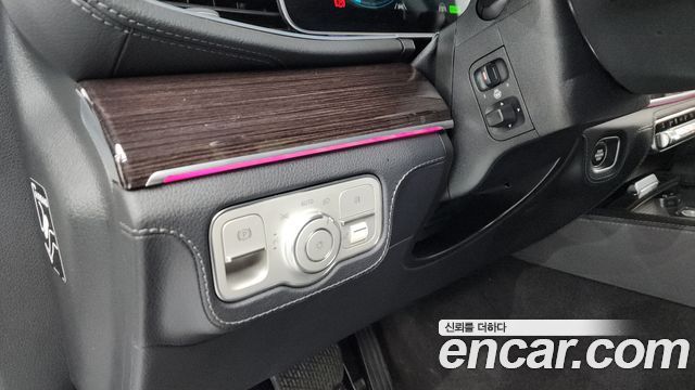 Mercedes-Benz GLE-Class (W167) GLE350e 4MATIC 2021 — фото 43