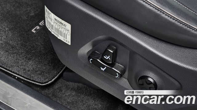 KG Mobility (SsangYong) Rexton Diesel 2.2 4WD Prestige 2023 — фото 20