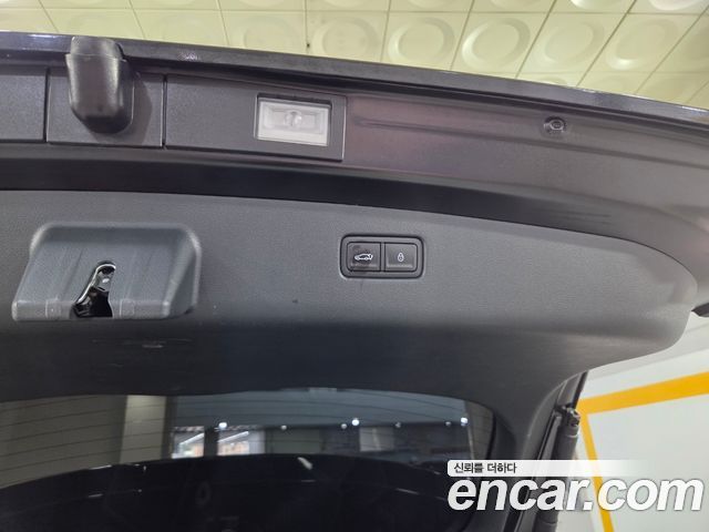 Genesis GV70 2.5T Gasoline 2WD 2023 — фото 18