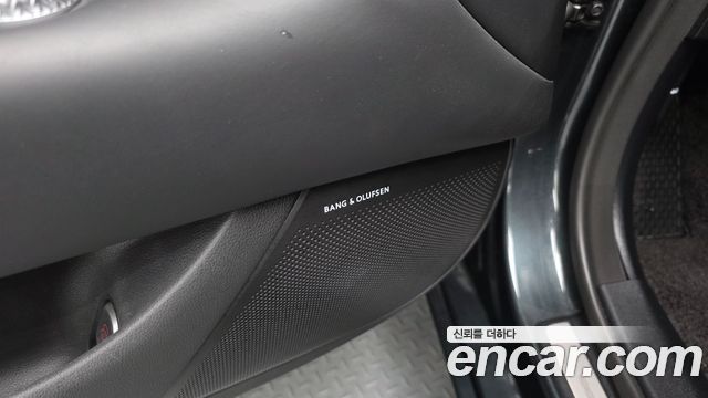 Genesis G90 (RS4) Gasoline 3.5 Turbo AWD 2024 — фото 19