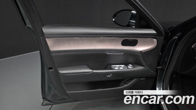 Genesis G90 (RS4) Gasoline 3.5 Turbo AWD 2024 — фото 24