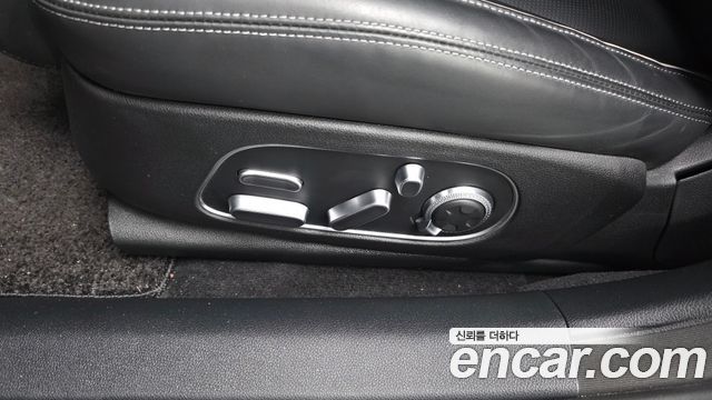 Genesis G90 (RS4) Gasoline 3.5 Turbo AWD 2024 — фото 34
