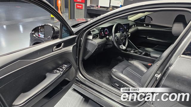 Kia K5 (III) 2.0 Prestige 2023 — фото 10