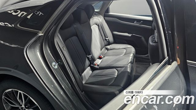 Kia K5 (III) 2.0 Prestige 2023 — фото 11