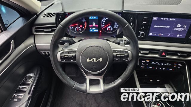 Kia K5 (III) 2.0 Prestige 2023 — фото 13