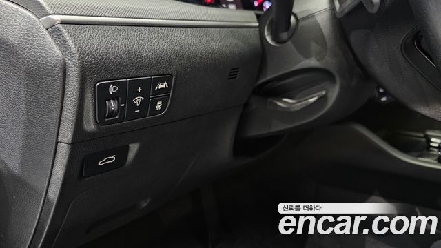 Kia K5 (III) 2.0 Prestige 2023 — фото 18