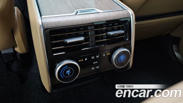 Land Rover Range Rover (V) P530 Autobiography Long Wheel Base 2023 — фото 16