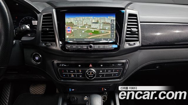 KG Mobility (SsangYong) Rexton Sports Diesel 2.2 2WD Prestige 2023 — фото 18