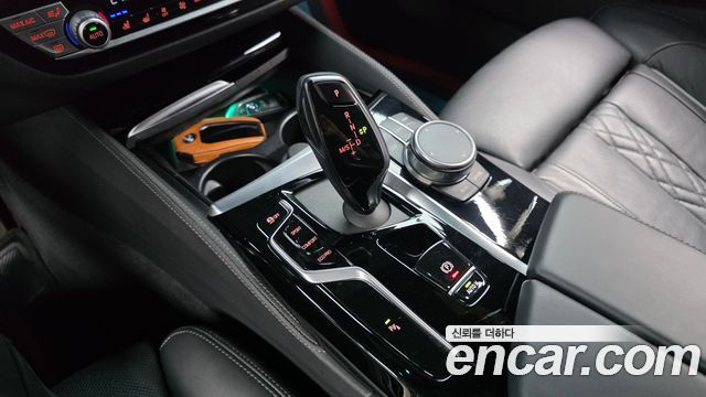 BMW 5 Series (G30) 523d M Sport 2021 — фото 9